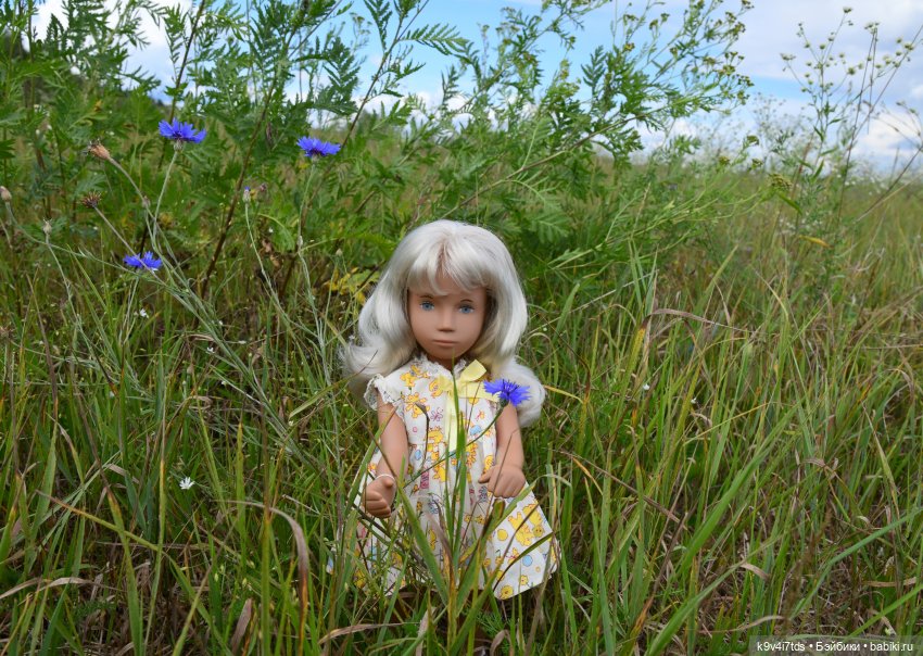 Первая прогулка Саши. Sasha Morgenthaler