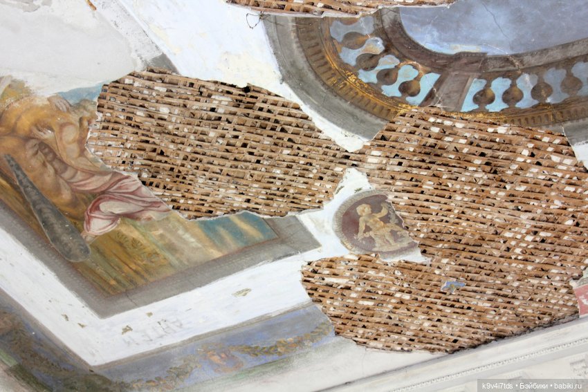 "Танцующий дом", Усадьба Знаменское-Раёк (Тверская область)