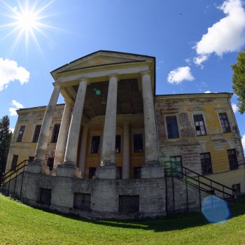 Усадьба Знаменское-Раёк, прогулка по парку