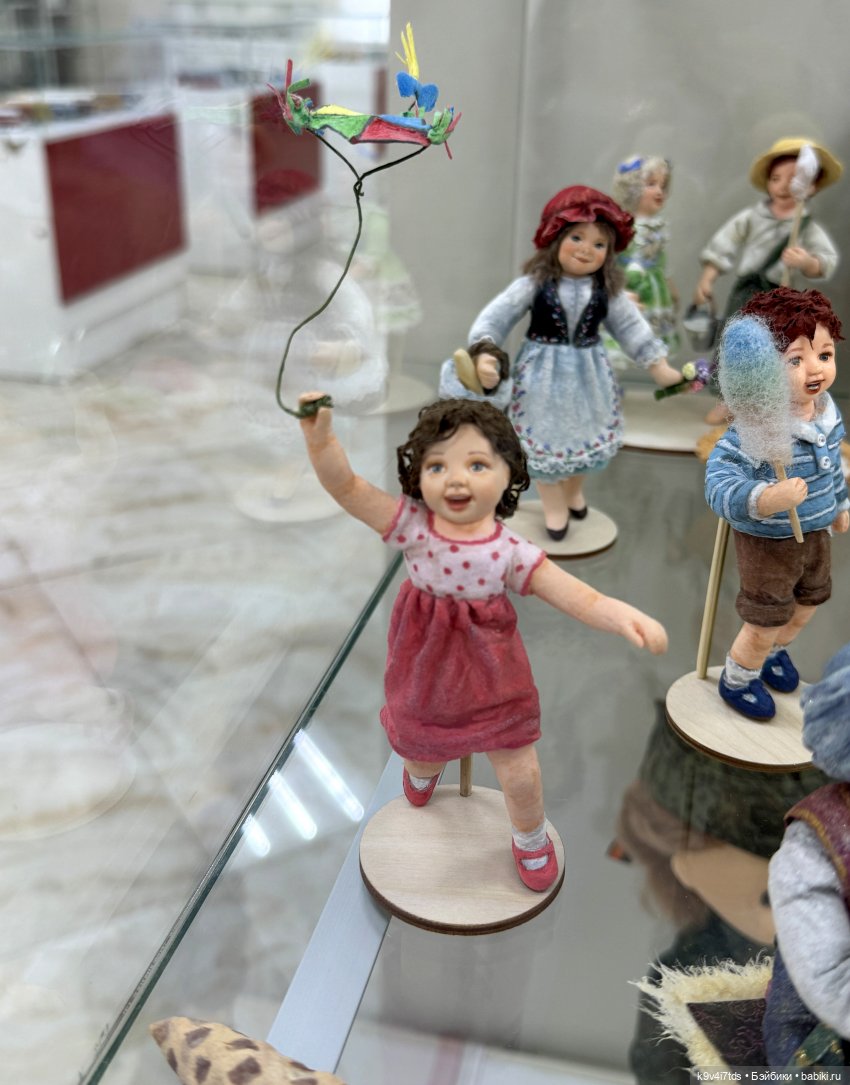 Выставка "Назад в детство", город Тверь