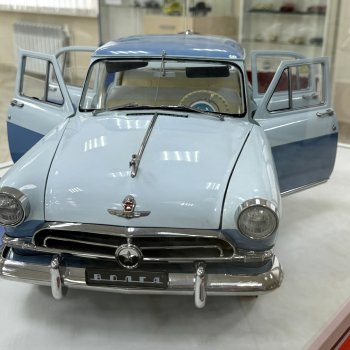 Выставка "Назад в детство", уникальные коллекции автомобилей, кораблей и самолётов, город Тверь