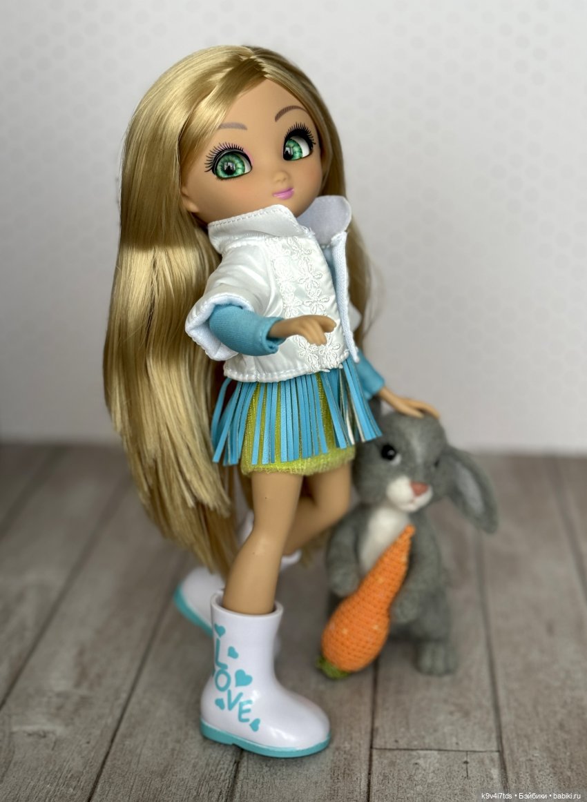 Эми, бренд "Unique Eyes" — Куклы Giochi Preziosi (Италия): фото