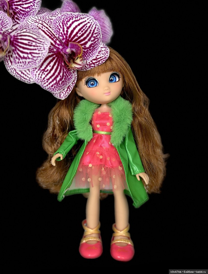 Люси и вся команда "Unique Eyes" серии фэшн