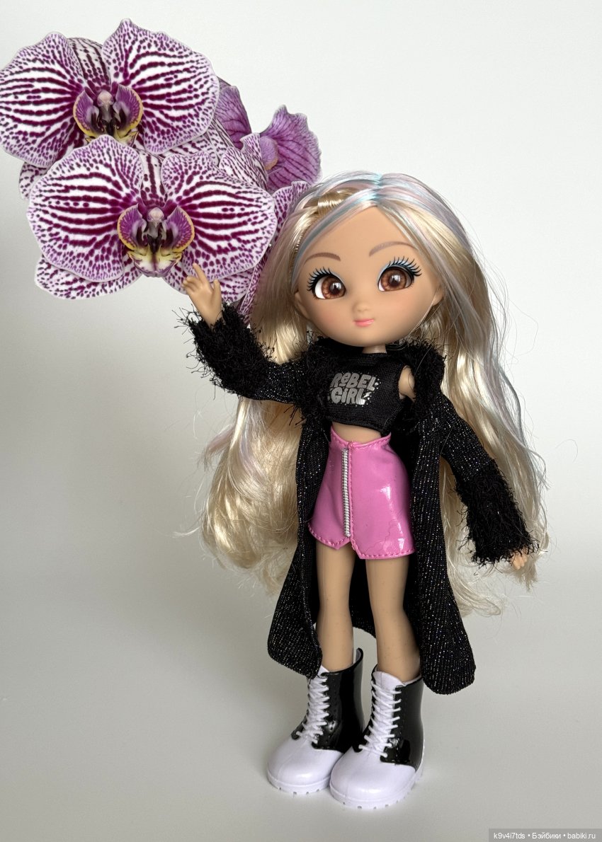 Люси и вся команда "Unique Eyes" серии фэшн