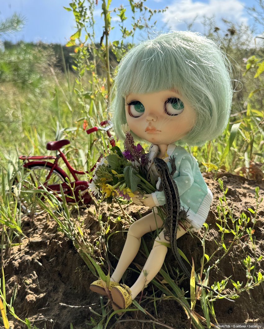 Августовское путешествие Нийи