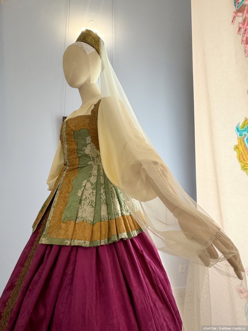 Выставка «Россия в узорах: новоторжские щеголихи», часть первая | Бэйбики Выставка «Россия в узорах: новоторжские щеголихи», часть первая