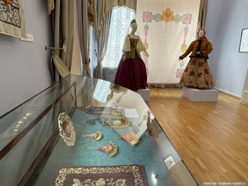Выставка «Россия в узорах: новоторжские щеголихи», часть первая | Бэйбики Выставка «Россия в узорах: новоторжские щеголихи», часть первая