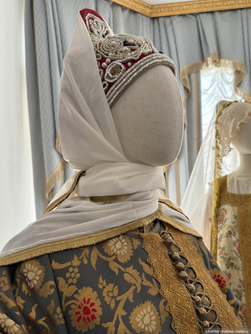 Выставка «Россия в узорах: новоторжские щеголихи», часть вторая | Бэйбики Выставка «Россия в узорах: новоторжские щеголихи», часть вторая