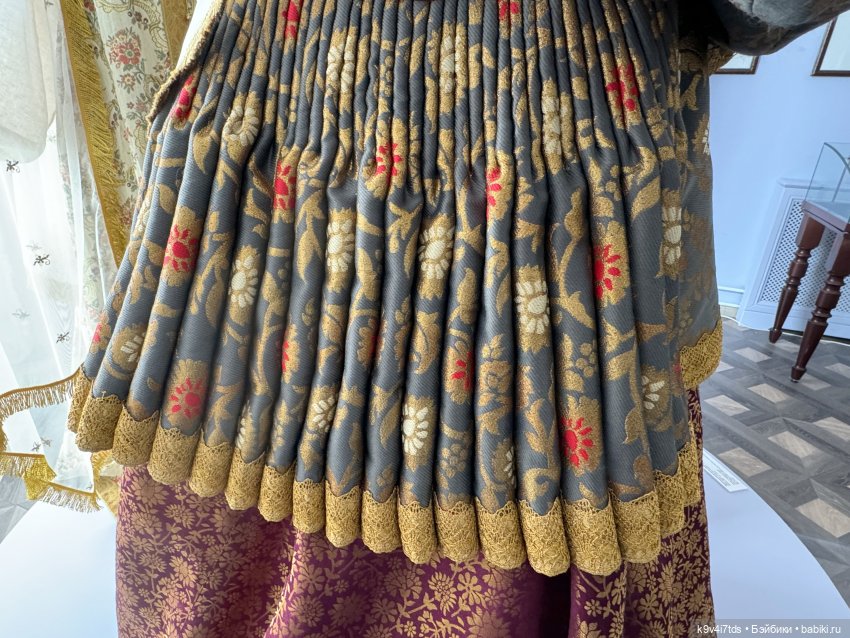 Выставка «Россия в узорах: новоторжские щеголихи», часть вторая | Бэйбики Выставка «Россия в узорах: новоторжские щеголихи», часть вторая