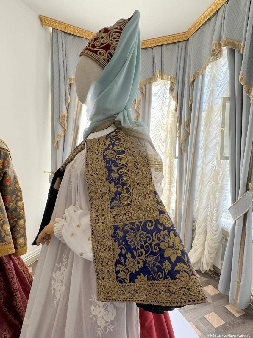 Выставка «Россия в узорах: новоторжские щеголихи», часть вторая | Бэйбики Выставка «Россия в узорах: новоторжские щеголихи», часть вторая (фото 8)
