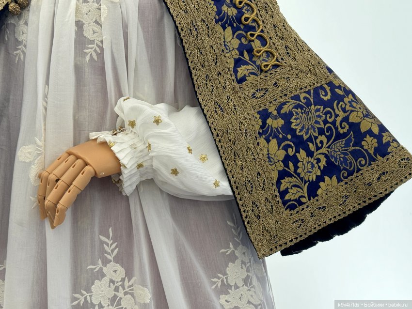 Выставка «Россия в узорах: новоторжские щеголихи», часть вторая | Бэйбики Выставка «Россия в узорах: новоторжские щеголихи», часть вторая (фото 6)
