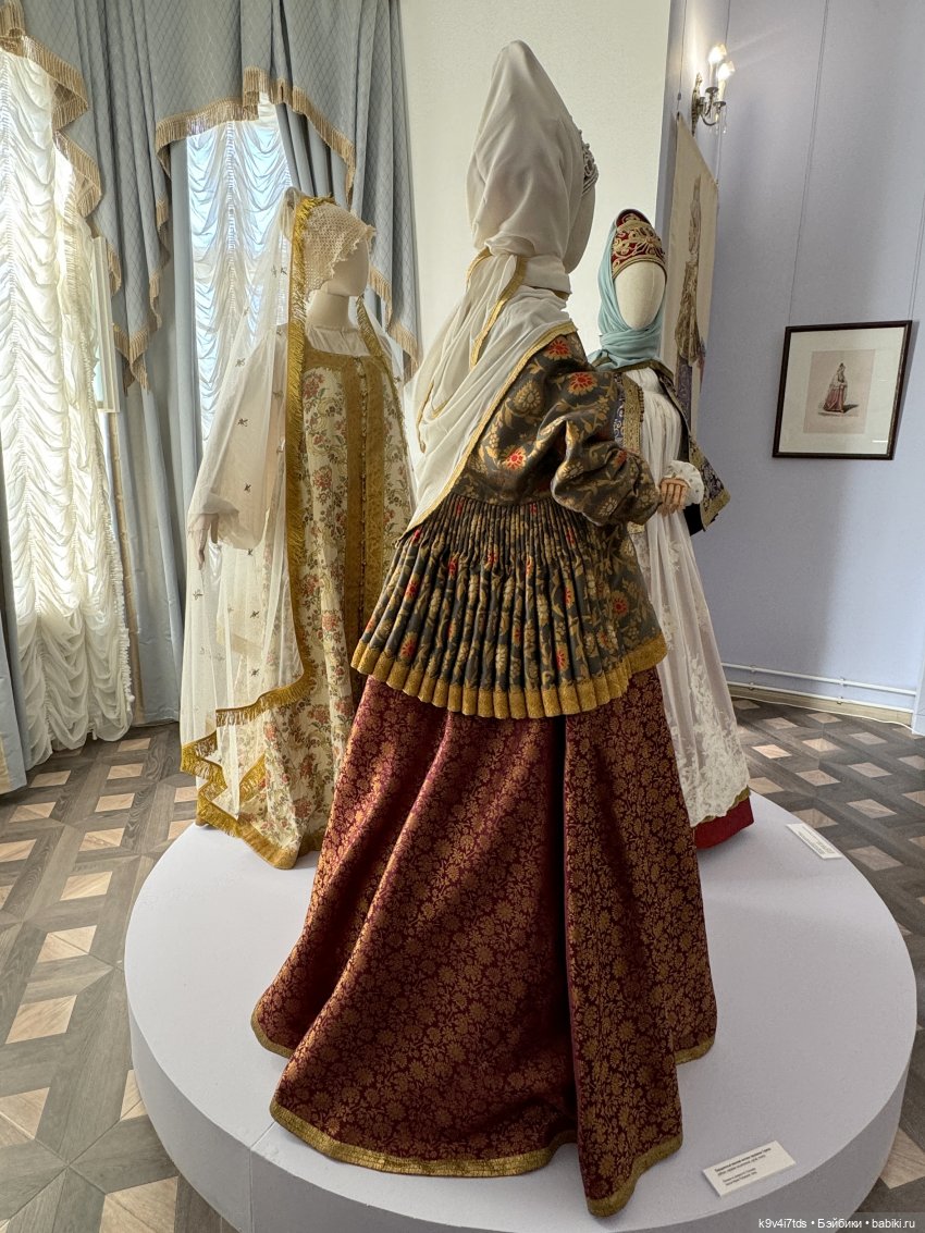 Выставка «Россия в узорах: новоторжские щеголихи», часть вторая | Бэйбики Выставка «Россия в узорах: новоторжские щеголихи», часть вторая