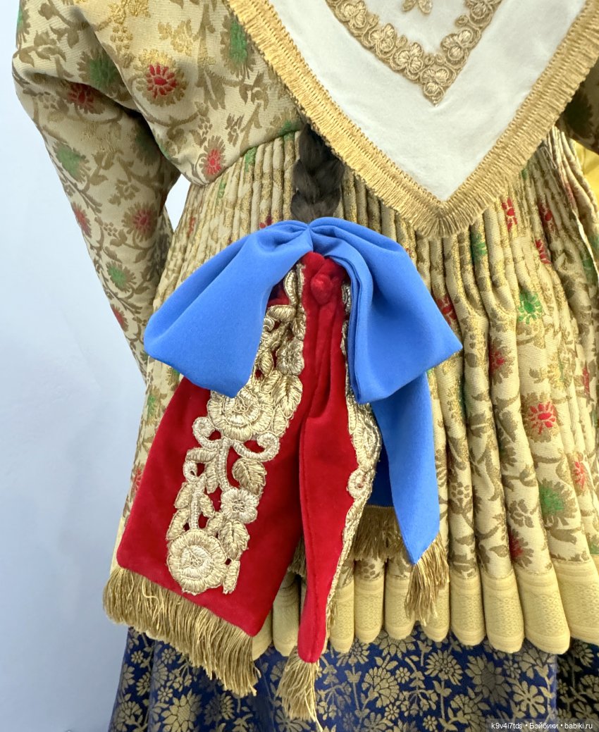 Выставка «Россия в узорах: новоторжские щеголихи», часть третья | Бэйбики Выставка «Россия в узорах: новоторжские щеголихи», часть третья