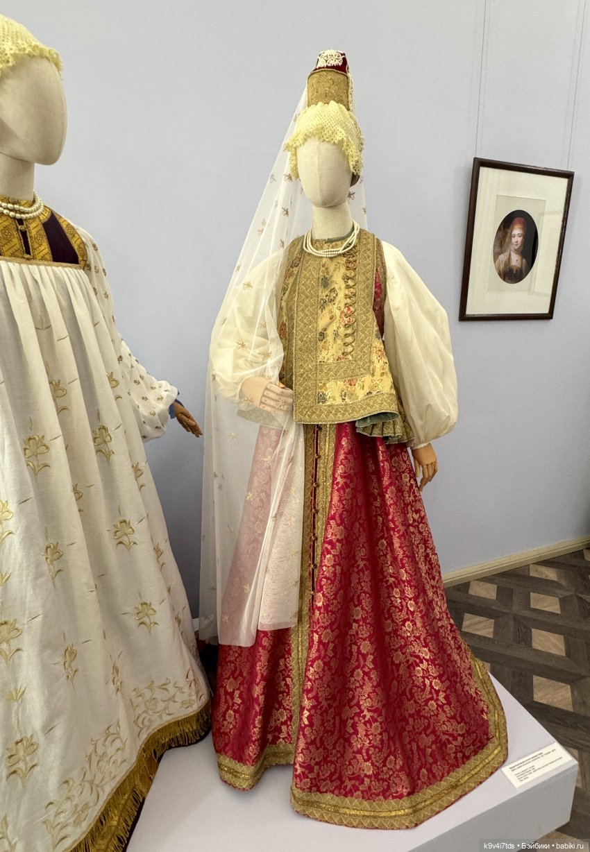 Выставка «Россия в узорах: новоторжские щеголихи», часть третья | Бэйбики Выставка «Россия в узорах: новоторжские щеголихи», часть третья