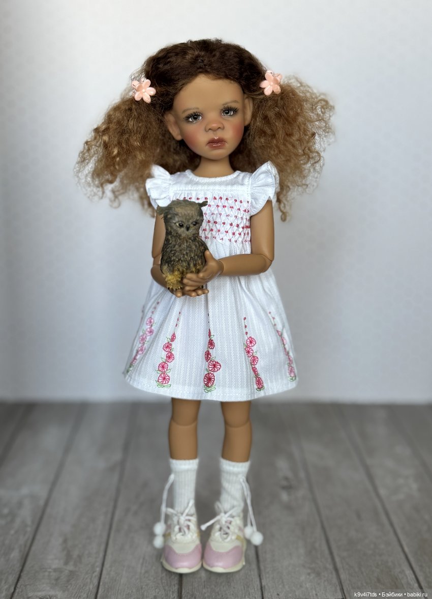 Платье с мальвами для Имани