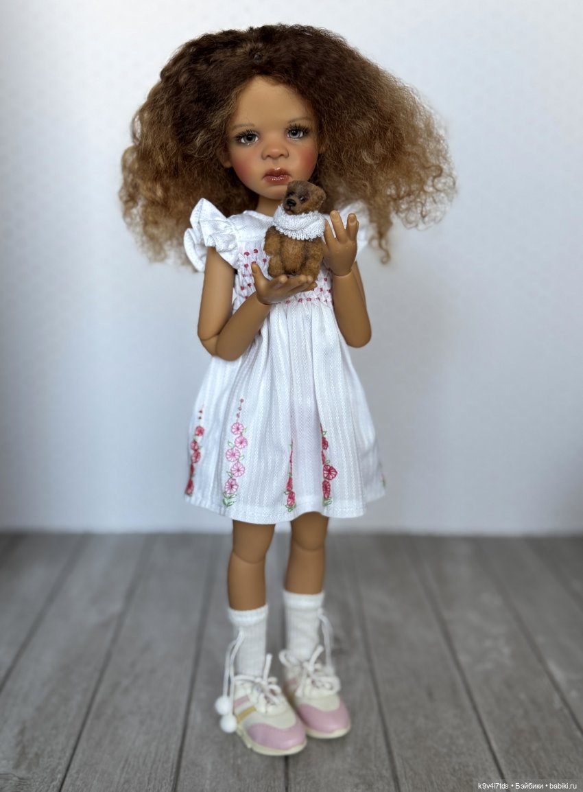 Платье с мальвами для Имани (фото 8)