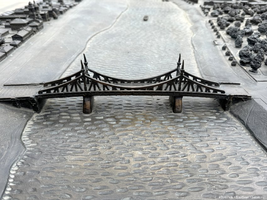 Агуша и котик Феликс гуляют по Твери | Бэйбики Агуша и котик Феликс гуляют по Твери