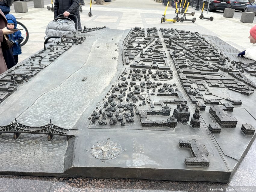 Агуша и котик Феликс гуляют по Твери | Бэйбики Агуша и котик Феликс гуляют по Твери