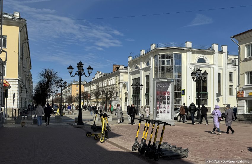 Агуша и котик Феликс гуляют по Твери | Бэйбики Агуша и котик Феликс гуляют по Твери (фото 8)