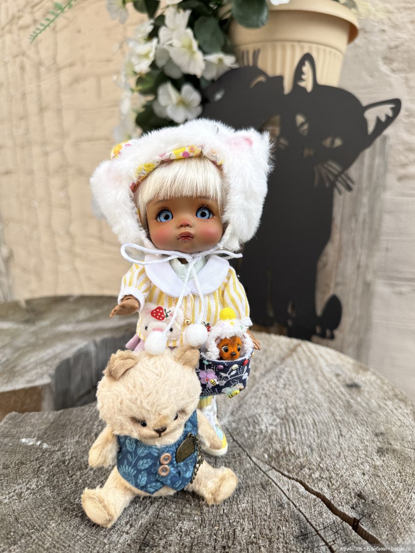 Агуша и котик Феликс гуляют по Твери | Бэйбики Агуша и котик Феликс гуляют по Твери