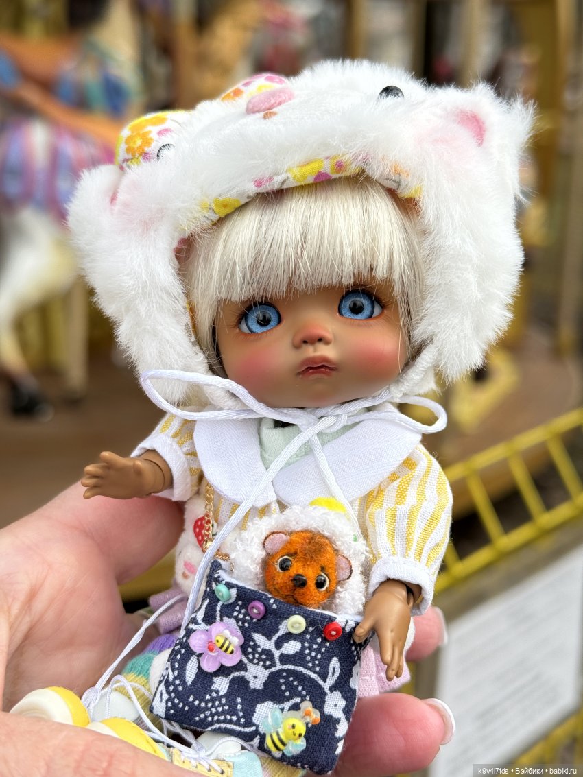 Агуша и котик Феликс гуляют по Твери, продолжение | Бэйбики Агуша и котик Феликс гуляют по Твери, продолжение