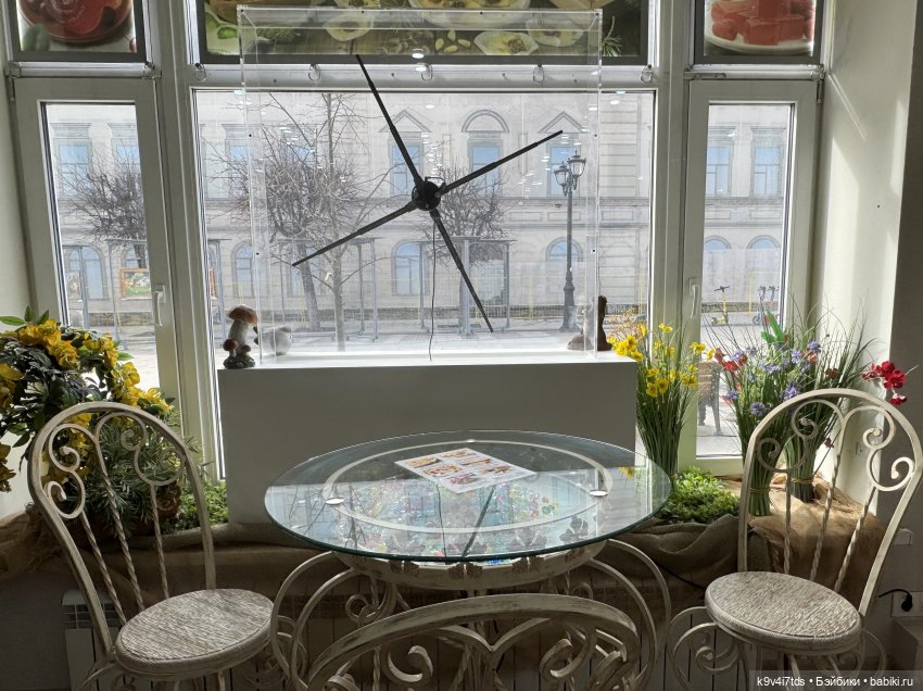 Агуша и котик Феликс гуляют по Твери | Бэйбики Агуша и котик Феликс гуляют по Твери