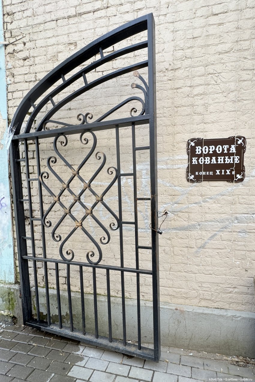 Агуша и котик Феликс гуляют по Твери | Бэйбики Агуша и котик Феликс гуляют по Твери