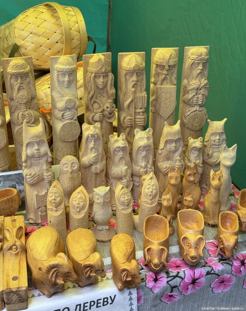 Карли на празднике "Троицких гуляний" в Усадьбе "Василёво"