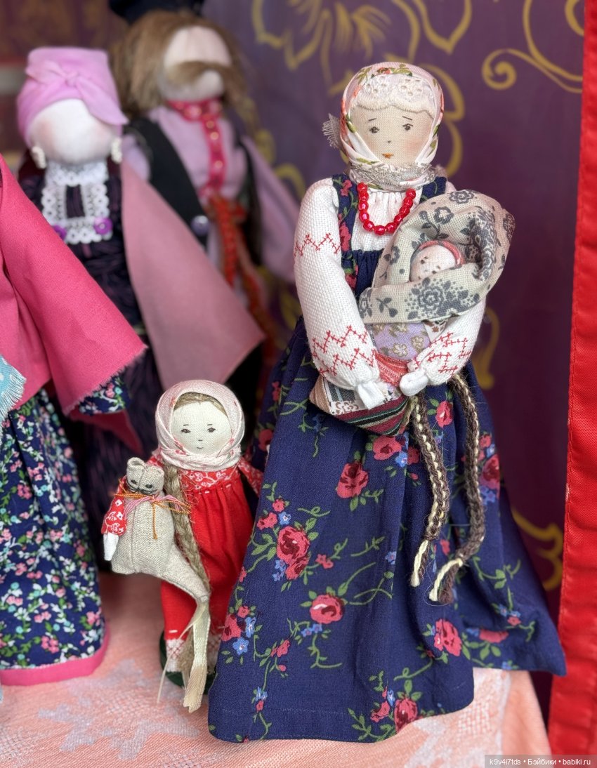 Карли на празднике "Троицких гуляний" в Усадьбе "Василёво"