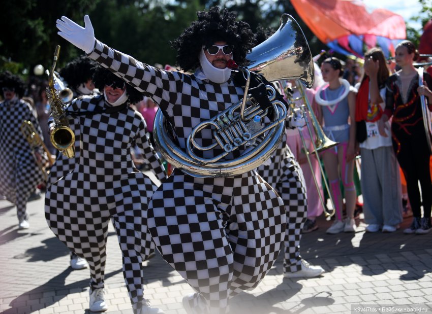 Первый "Карандаш-фест" в Старице