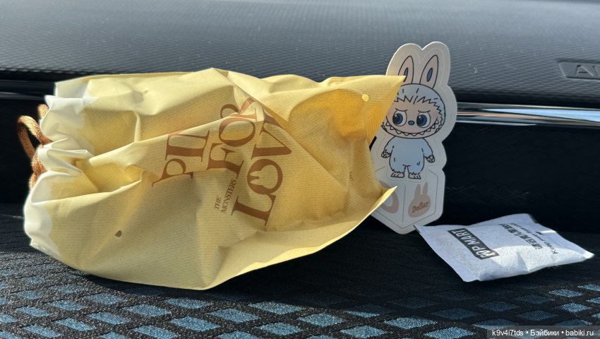 Малыши Лабубу из серии "Pin for Love (A-M)"