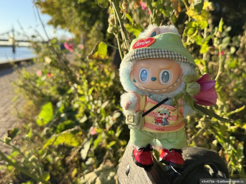 Из сентября в октябрь, Тверская прогулка, продолжение