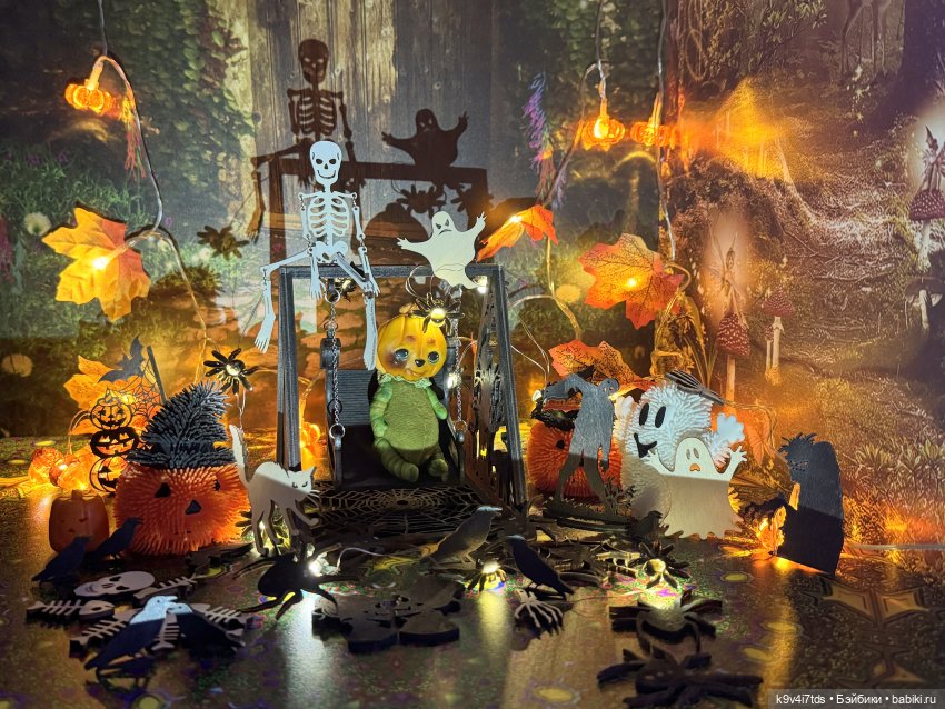 Сьюзи и Магия Октября — Коллекции игровых кукол (Playline): фото полок (фото 2)