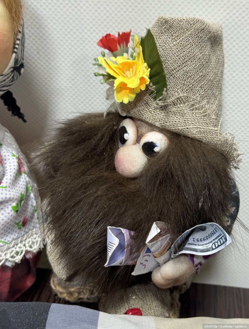 "Инопланетный" ноябрь, прогулка Фрейи в Москве