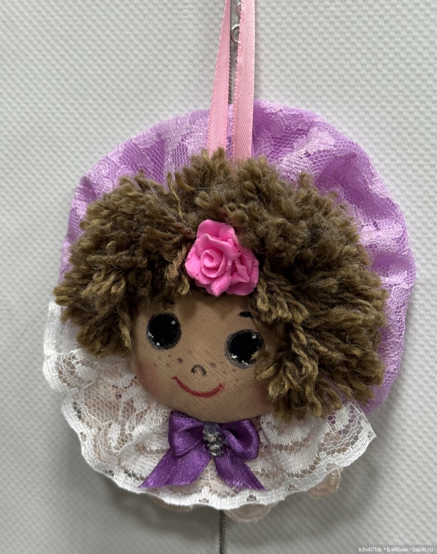 "Инопланетный" ноябрь, прогулка Фрейи в Москве