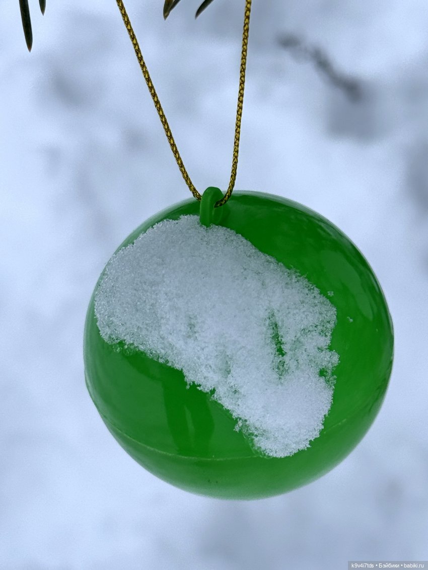 Лоло и новогодняя сосенка