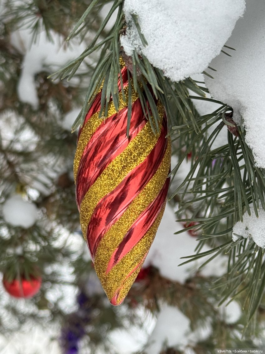 Лоло и новогодняя сосенка