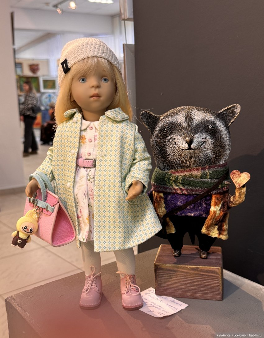 На Вернисаже, продолжение