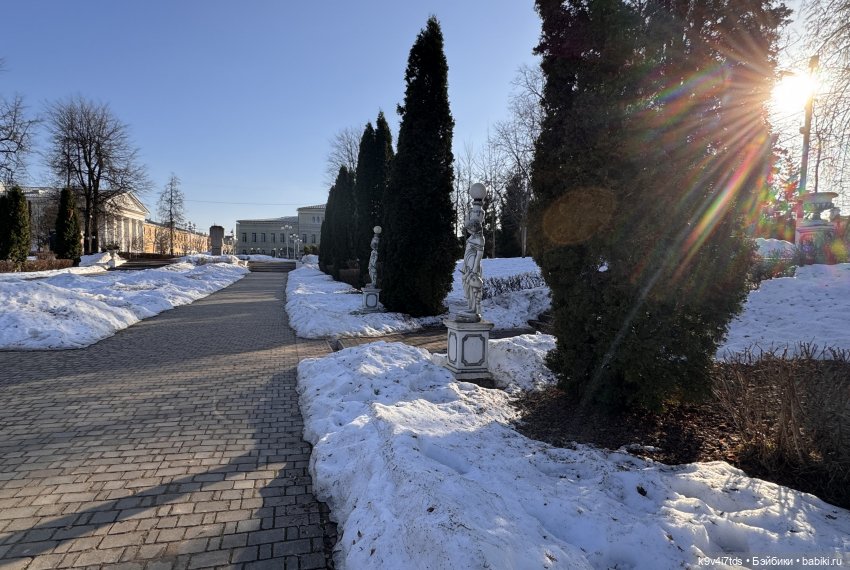 Мартовская прогулка Элен и Мишель | Бэйбики Мартовская прогулка Элен и Мишель