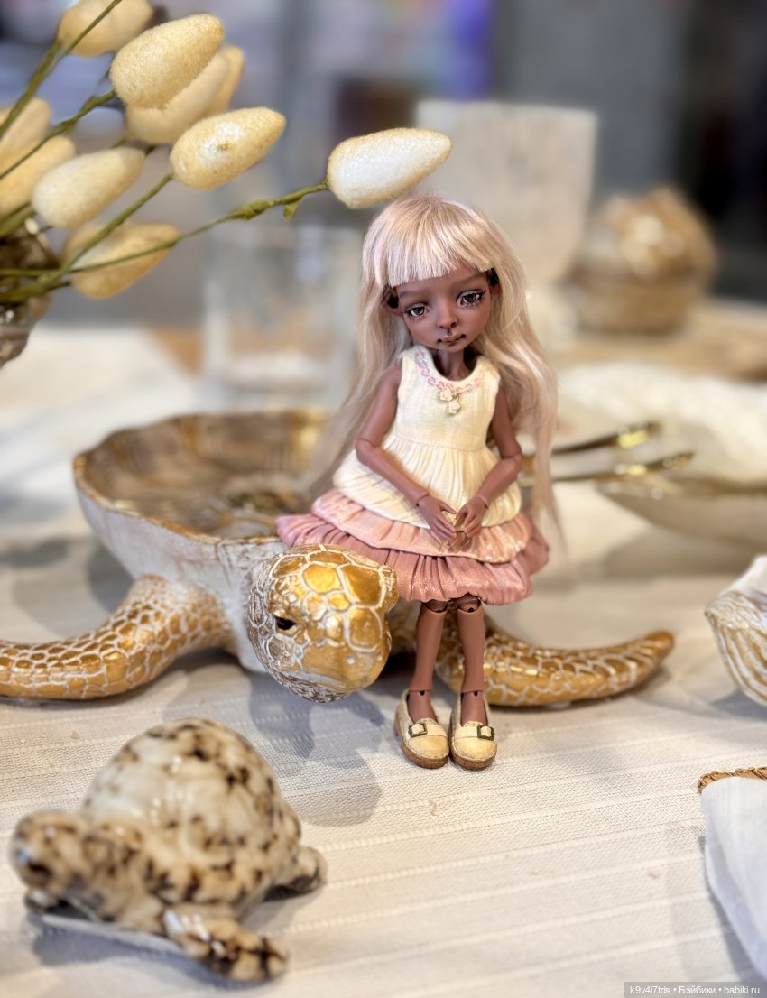 Жу в красивом магазине — Авторские куклы BJD (БЖД) у нас дома: фото (фото 6)