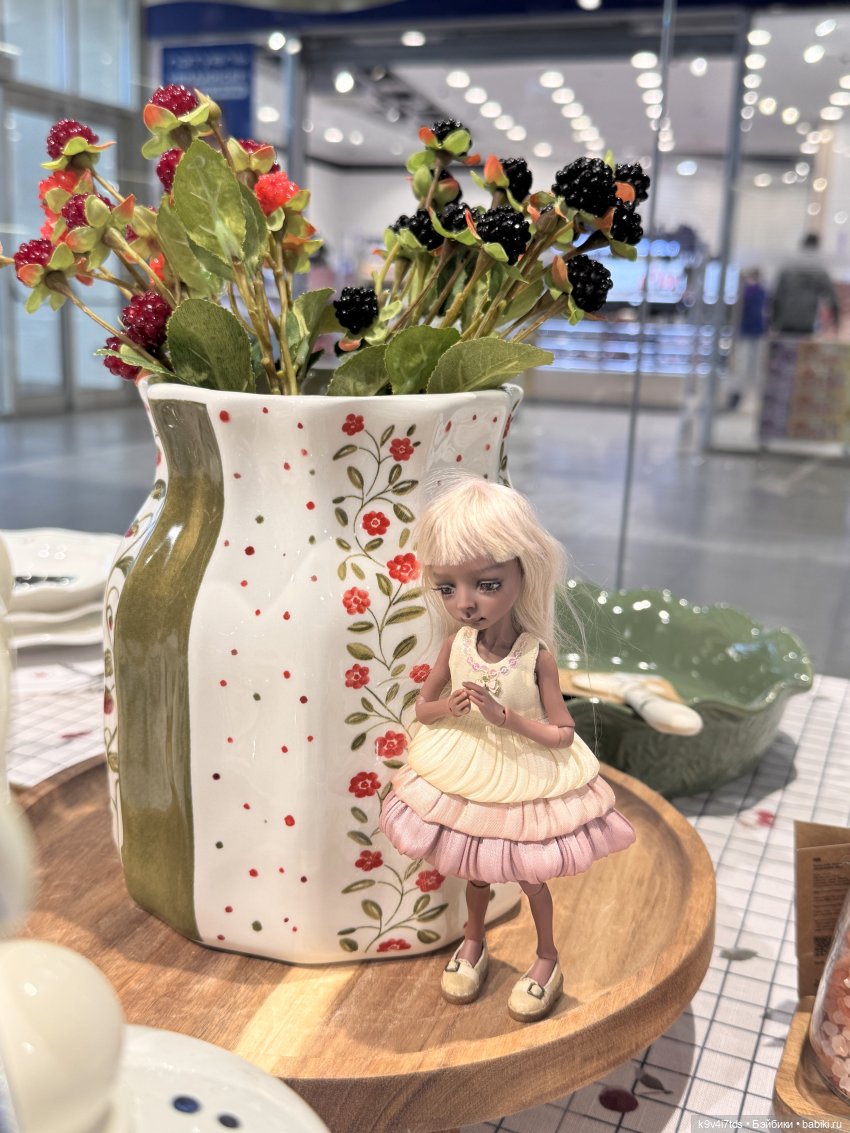 Жу в красивом магазине — Авторские куклы BJD (БЖД) у нас дома: фото