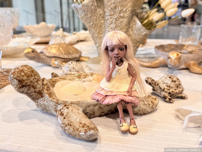 Жу в красивом магазине — Авторские куклы BJD (БЖД) у нас дома: фото (фото 7)