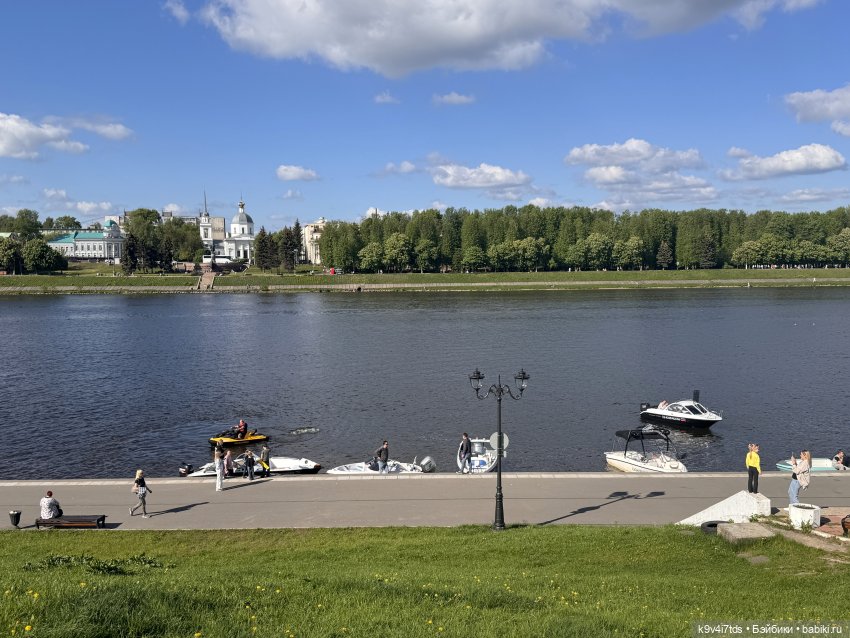 Лоло и цветущая Тверь, продолжение
