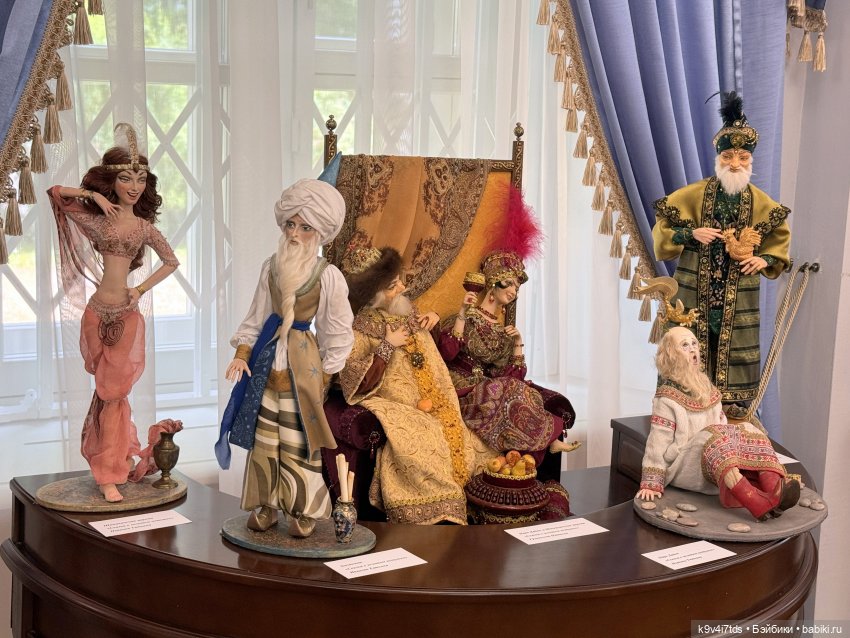 Агуша на выставке авторских кукол "Ай, да Пушкин..." в Берново