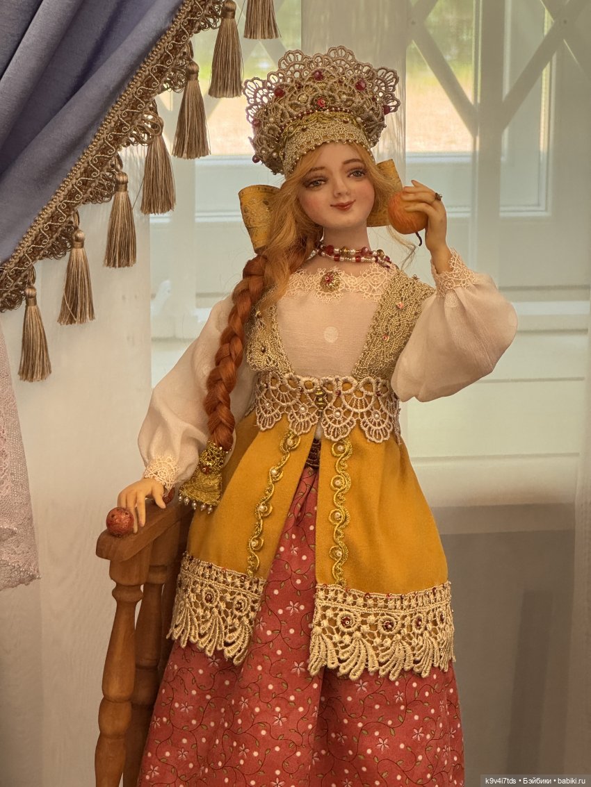 Агуша на выставке авторских кукол "Ай, да Пушкин..." в Берново