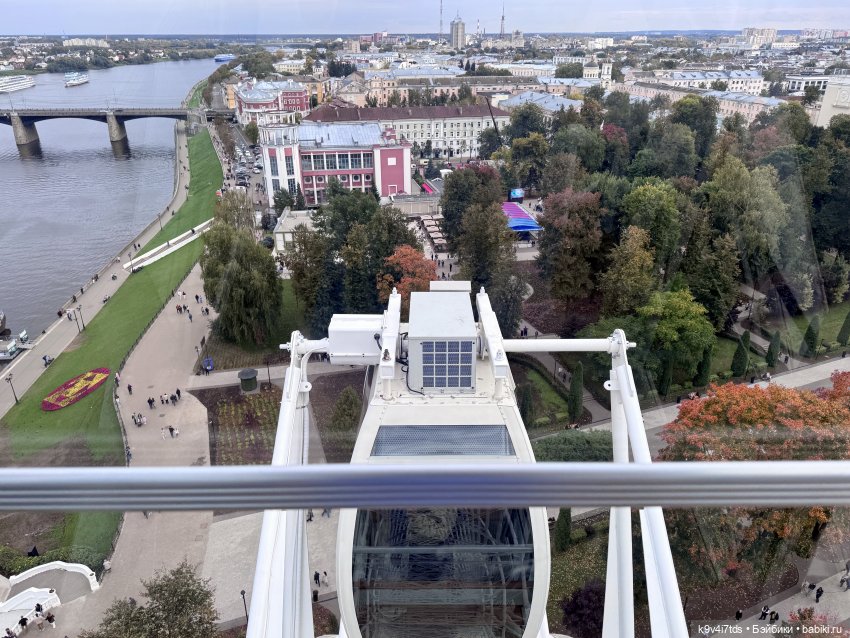Прогулка Жу и Киры в ГорСаду