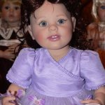 Новенькая Artista doll. по имени Цветочница