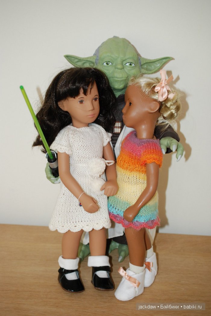 Приведенная в порядок Sasha doll no navel и одежки для Сашек