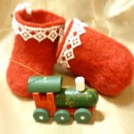 Я давно не верю снам изменчивым... или первый блин совсем не комом. Валенки для куклы