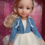 Кукла Любимая подружка в джинсовой курточке